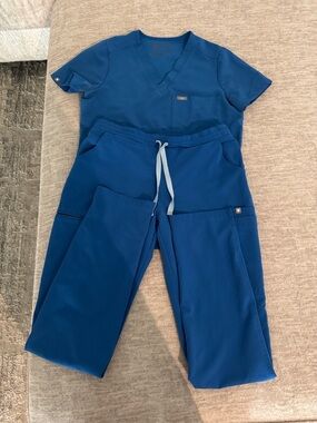 Figs Technical Collection Scrub Set Royal Blue